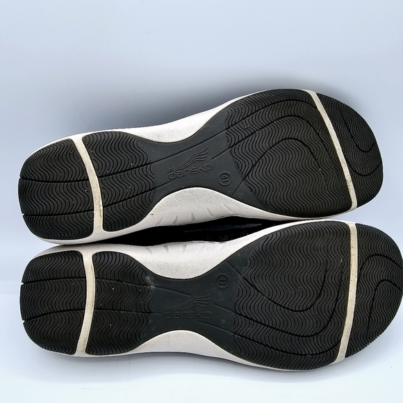 Dansko Women's Henriette Comfort Lightweight Sneakers - Picture 14 of 16